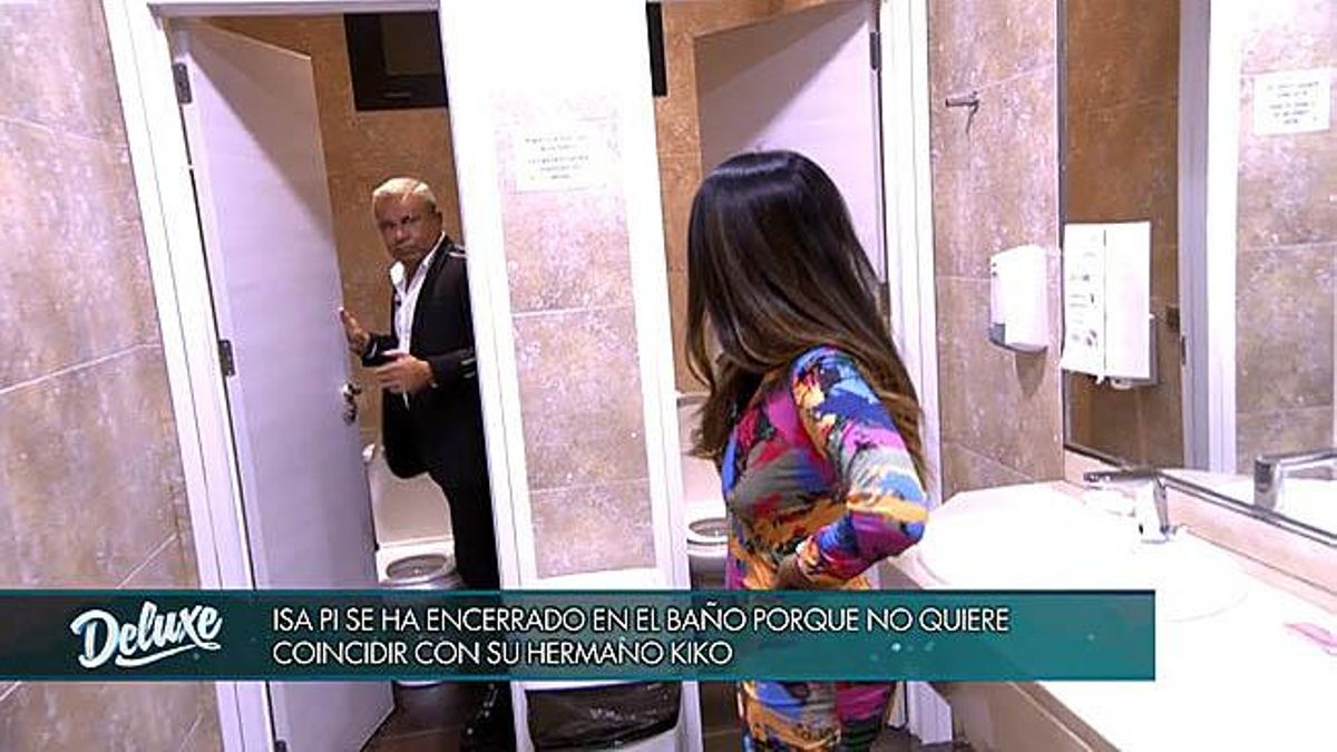 La crítica de Monegal: Tornen al vàter i l’audiència es dispara La crítica de Monegal: Tornen al vàter i l’audiència es dispara