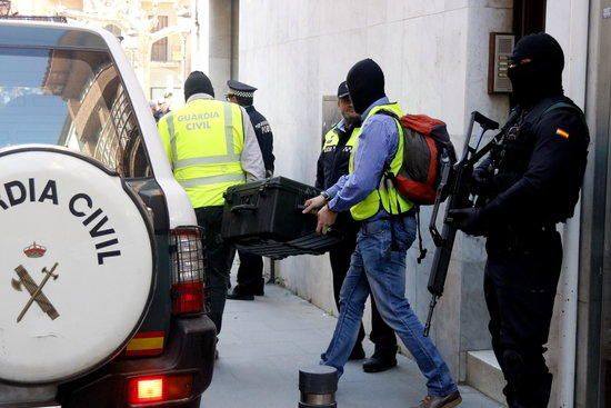 Operació contra el gihadisme a Santa Coloma de Farners