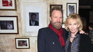 Sting y su mujer, Trudie Styler, este jueves en Nueva York.