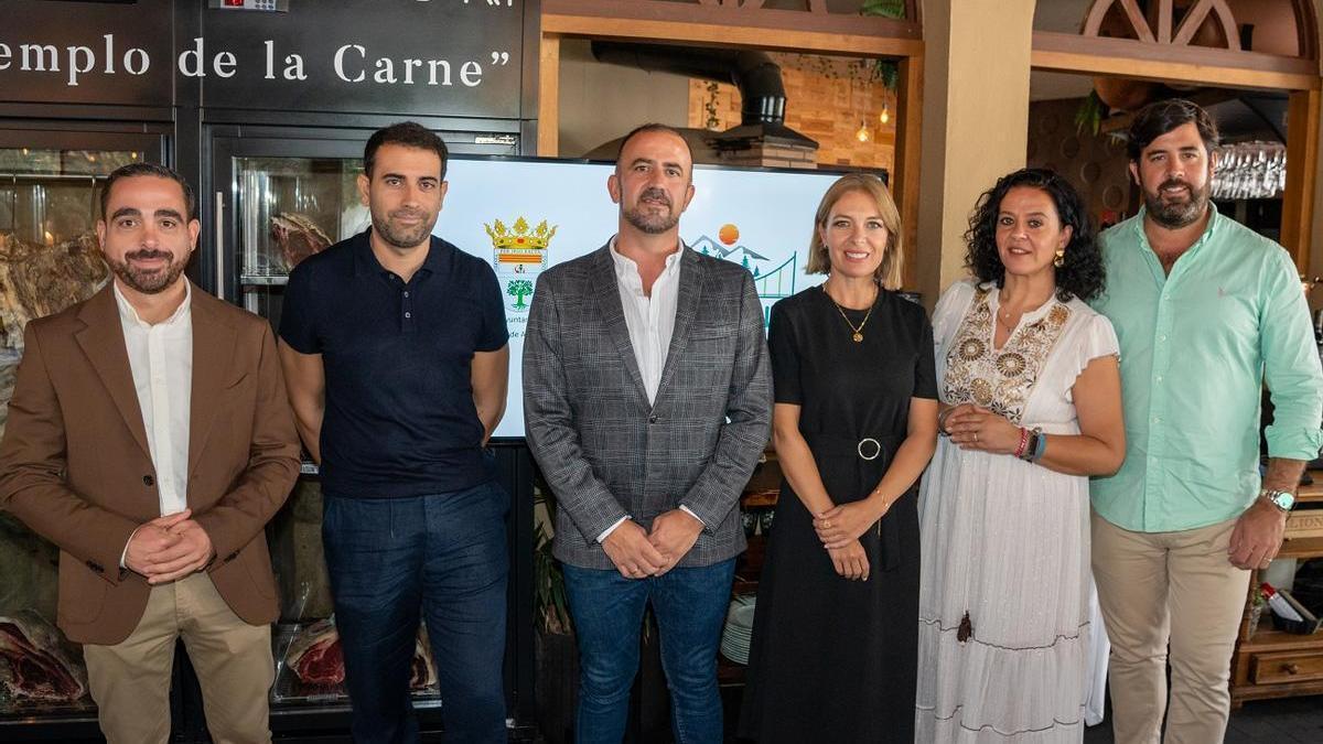 La Diputación apoya la gastronomía de Canillas de Aceituno.