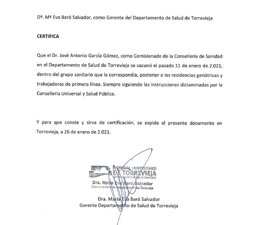 Certificado de la gerente de Ribera Salud, Eva Baró, en el que indica que el comisionado se vacunó en el orden que correspondía