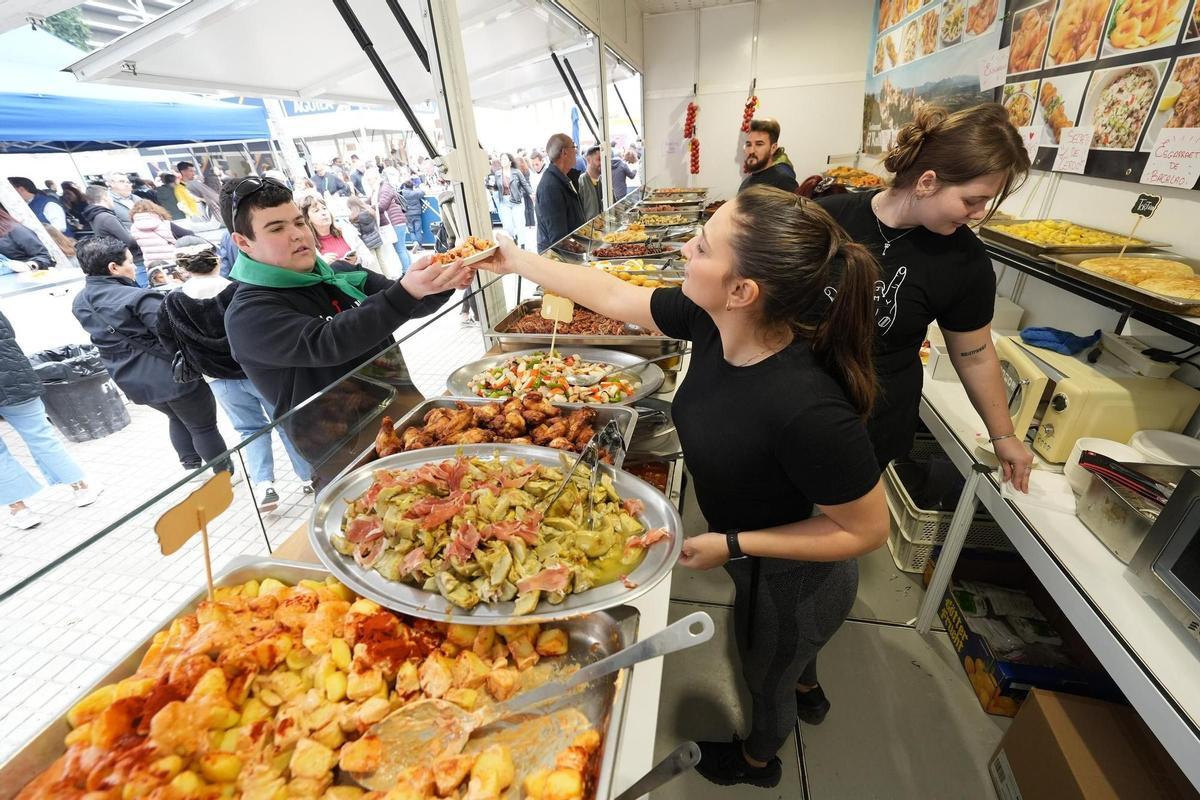 Mesón de la Tapa y la Cerveza, cita obligada en las fiestas de la Magdalena.