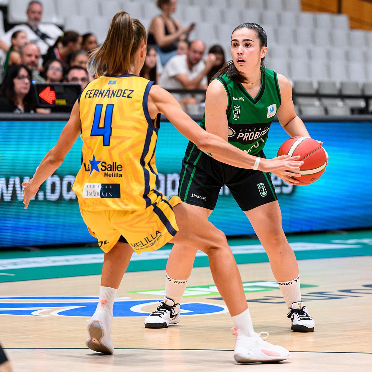 Deva Bermejo, durante un partido con el Joventut.