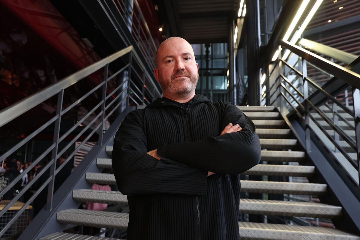 MADRID, 05/06/2023.- Manuel Segade, que será el nuevo director del Museo Reina Sofía, ha expresado este lunes a EFE sus muchas ganas de afrontar la tarea de ofrecer "el mejor Museo Reina Sofía del que sea capaz", un puesto al que llega tras casi diez años al frente del museo de arte contemporáneo de la Comunidad de Madrid, el CA2M. EFE/Kiko Huesca
