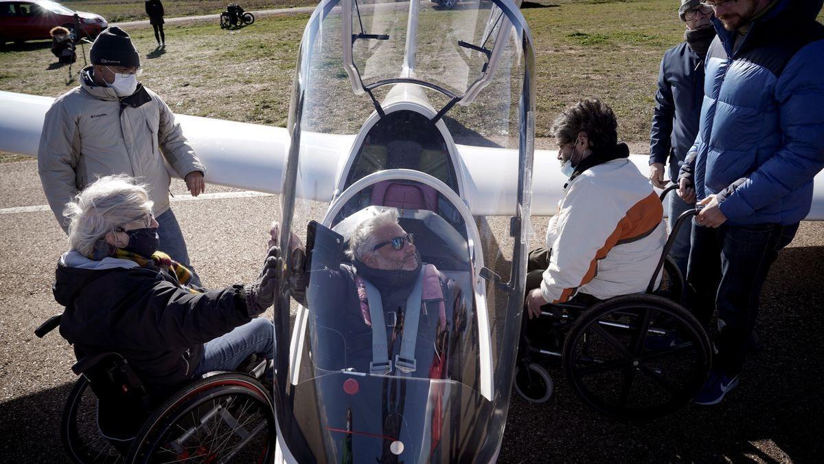 Juan, a punto de volar por primera vez.