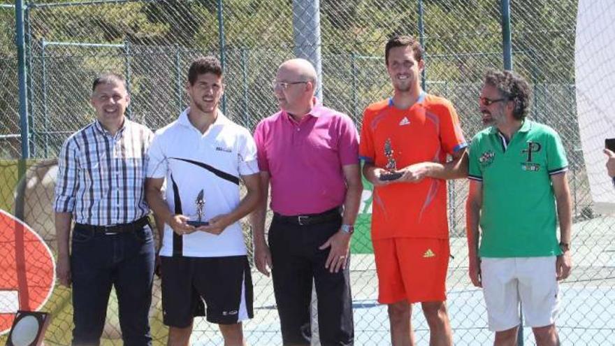 Bernardino González, Juan Arauzo, Agustín Fernández, Ricardo Villacorta y Xosé Mosquera. // Iñaki Osorio