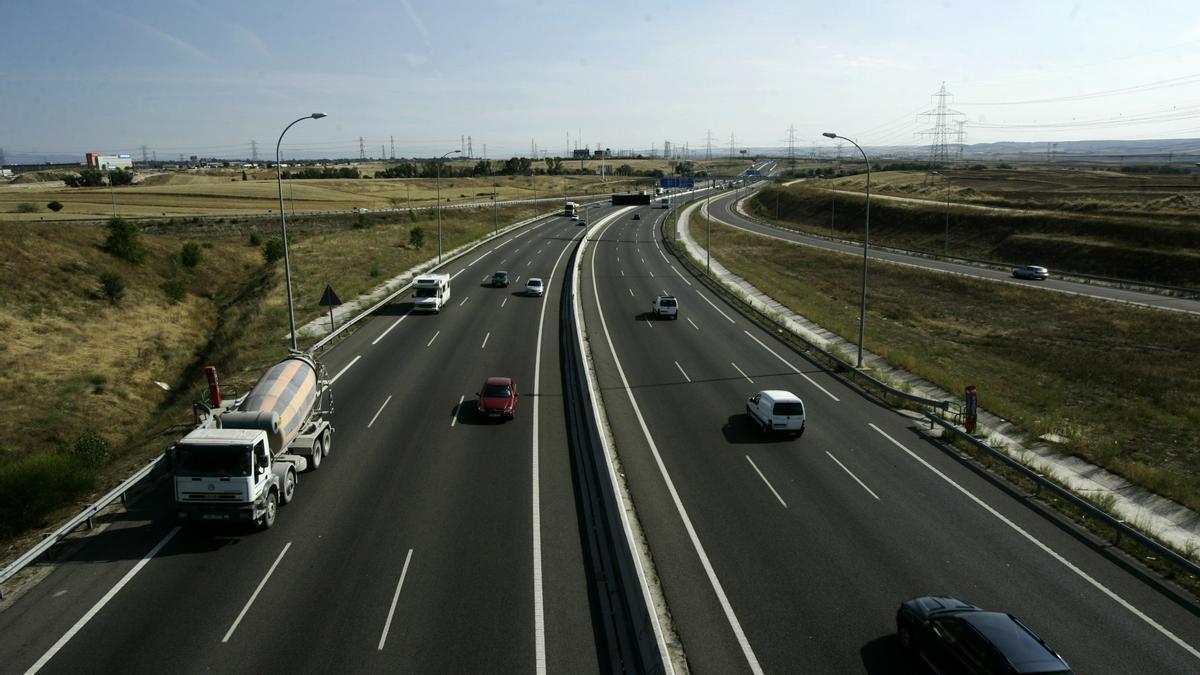 Una carretera en una imagen de archivo