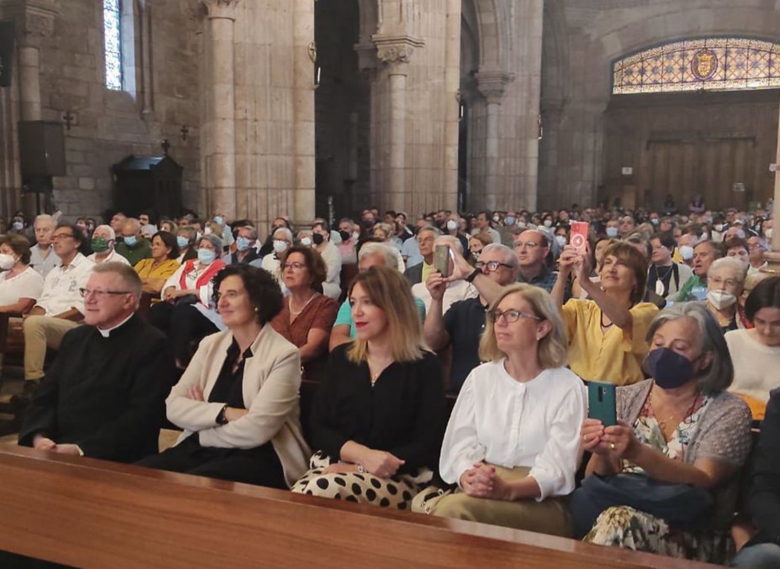 En primera fila, Adolfo Mariño y Berta Piñán.