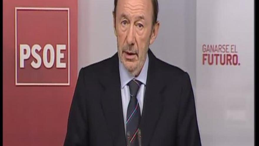 Rubalcaba pide la dimisión inmediata de