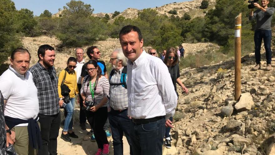 El alcalde de Elche, esta mañana en la inauguración del sendero