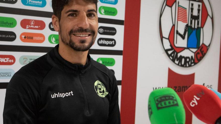 Theo, jugador del Zamora CF: &quot;Me toca dar un plus aunque arrastre molestias&quot;