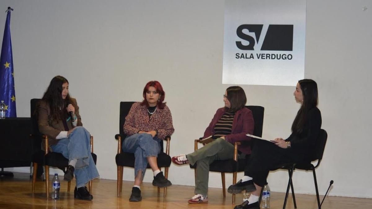 Imagen de una de las ponencias del acto, celebrado en Plasencia