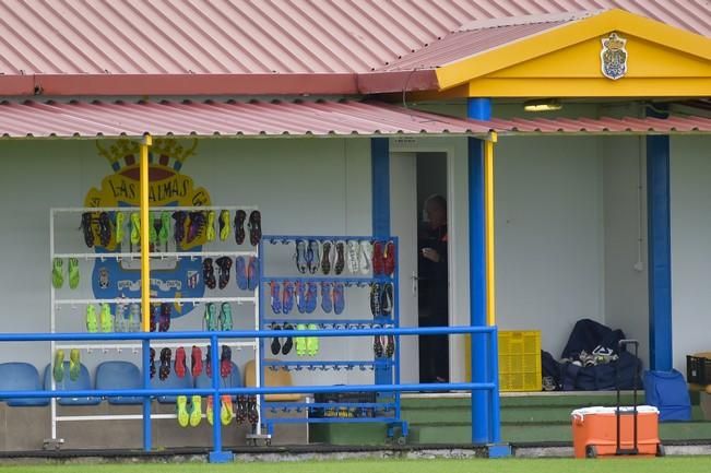 Entrenamiento de la Unión Deportiva en Barranco ...