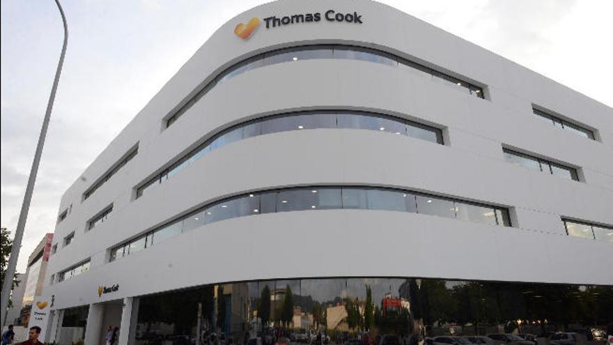 Fachada de las oficinas centrales del Thomas Cook en Son Valentí (Palma de Mallorca).