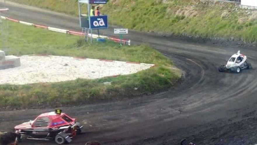 Primeros entrenamientos libres en Arteixo