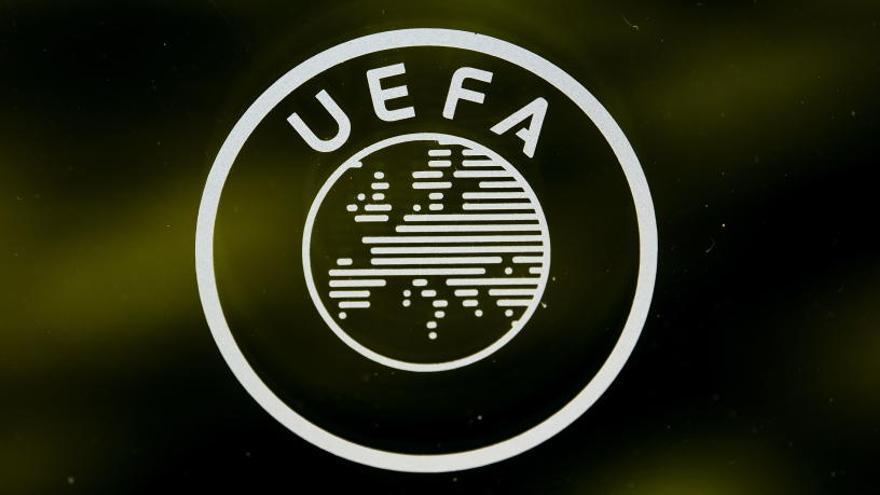 El logo de la UEFA.