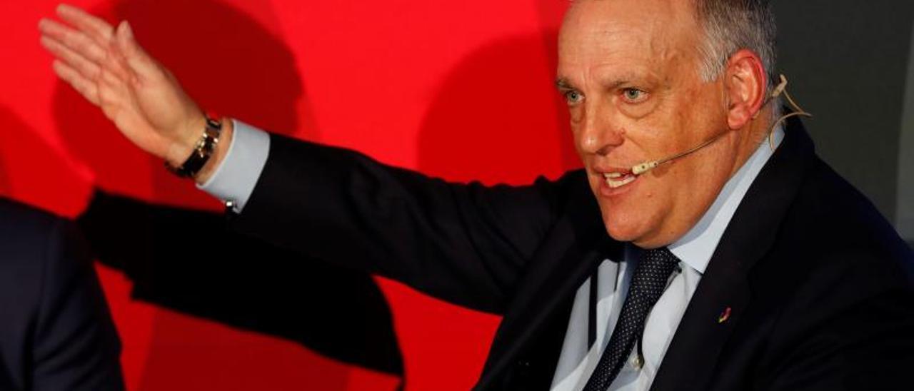 Tebas: Hay presidentes del Valencia que no le llegan a la suela del zapato a Lim