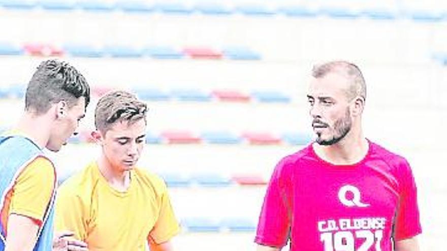 El Eldense juega hoy en Almoradí su primer partido de pretemporada