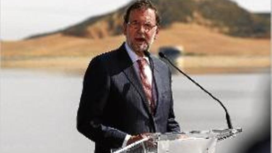 Rajoy va inaugurar l&#039;embassament de San Salvador.
