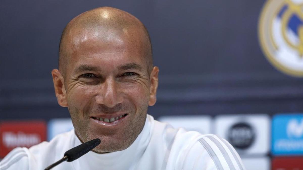 Zidane comparece ante la prensa