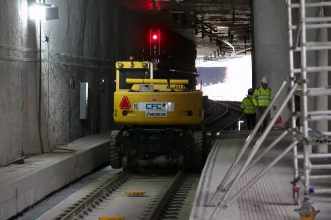 El tren laboratorio de Adif empezará a examinar las vías del AVE la próxima semana