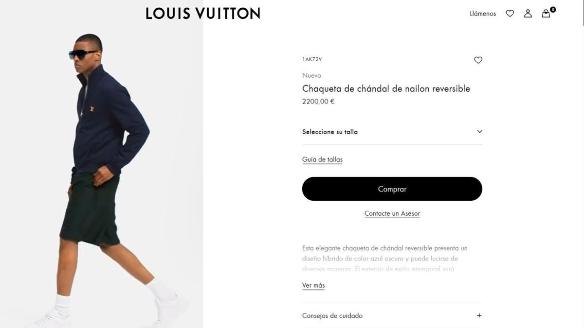 La chaqueta de Arbeloa en la web oficial del Real Madrid
