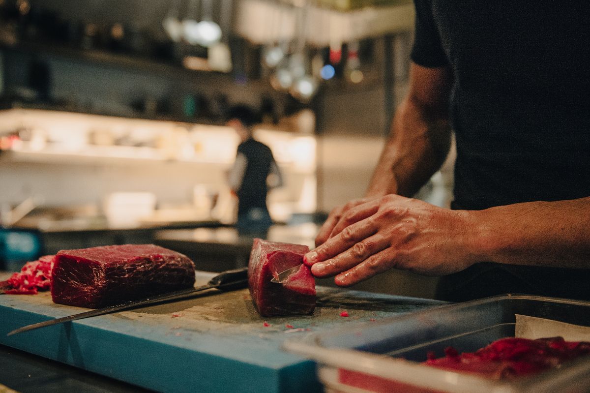 Así es y esto se come en el restaurante Open de Alicante