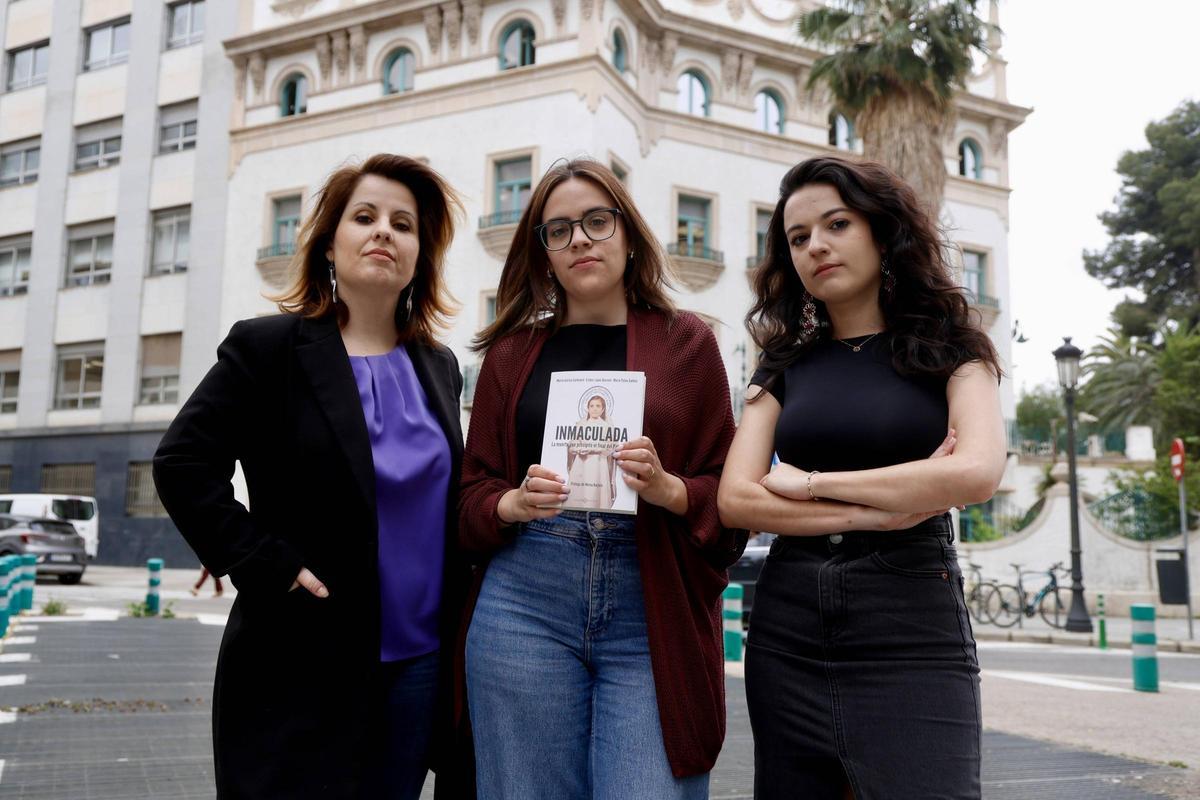 Esther López Barceló, Marta García y María Palau, autoras del libro 'Inmaculada. La muerte que precipitó el final del Patronato!