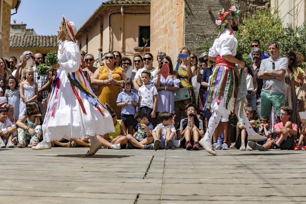 'Cossiers' con esencia del pueblo para loar al patrón