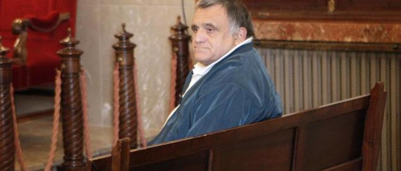 Miguel S.B., que aprovechó un permiso penitenciario para cometer el crimen, durante el juicio en Palma.