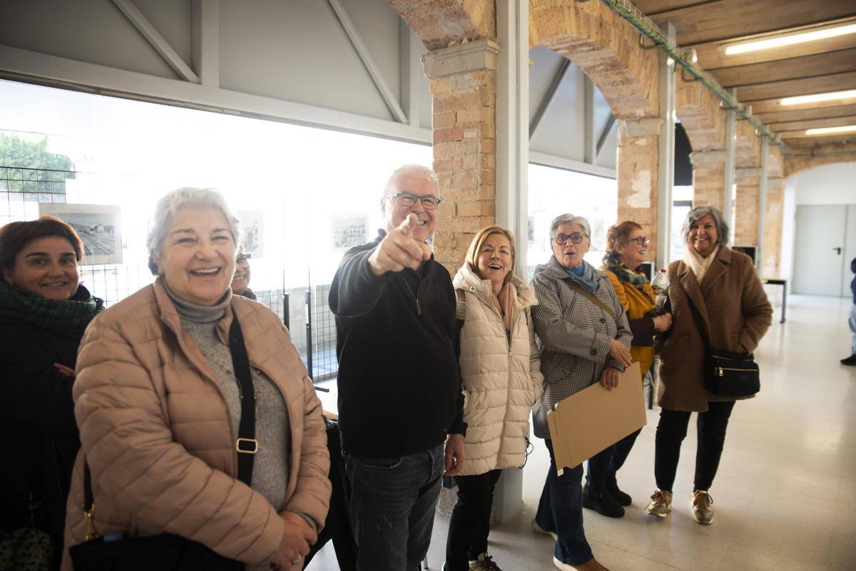 Grup de Dones en Xarxa, durant la visita guiada d’aquest dijous