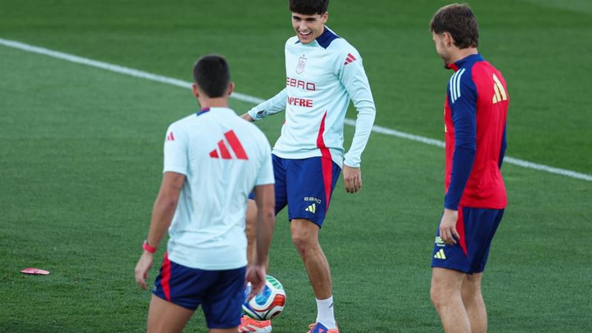 Pau Cubarsí està concentrat amb la selecció espanyola.
