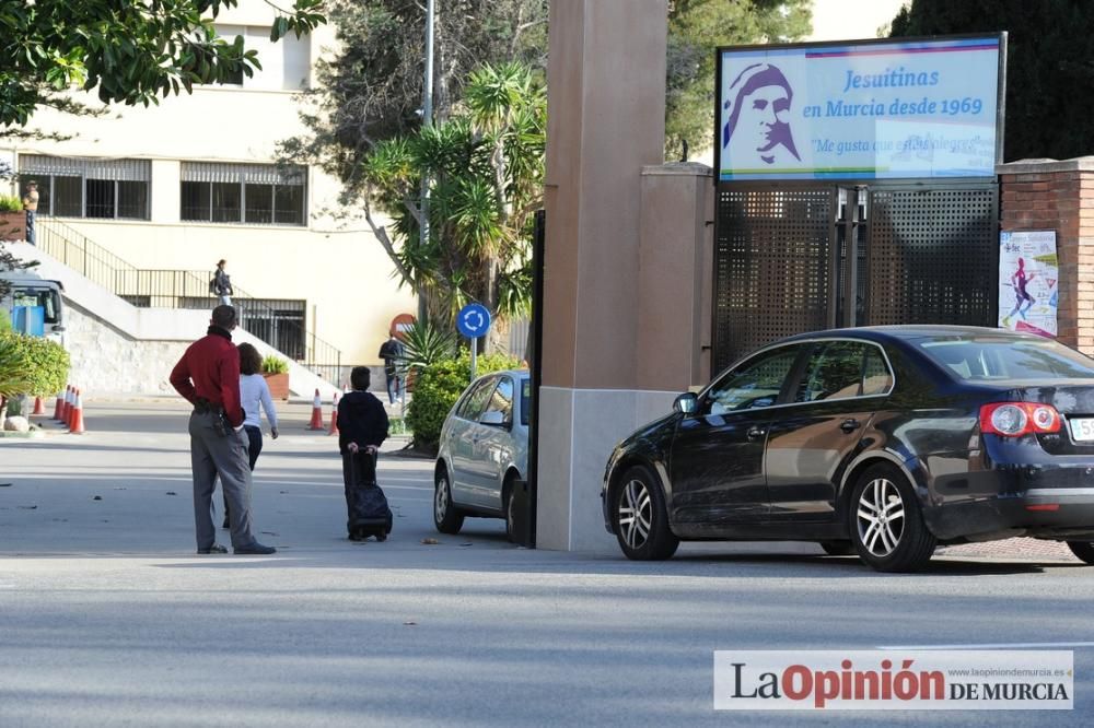 Jesuitinas abre sus puertas después del incendio