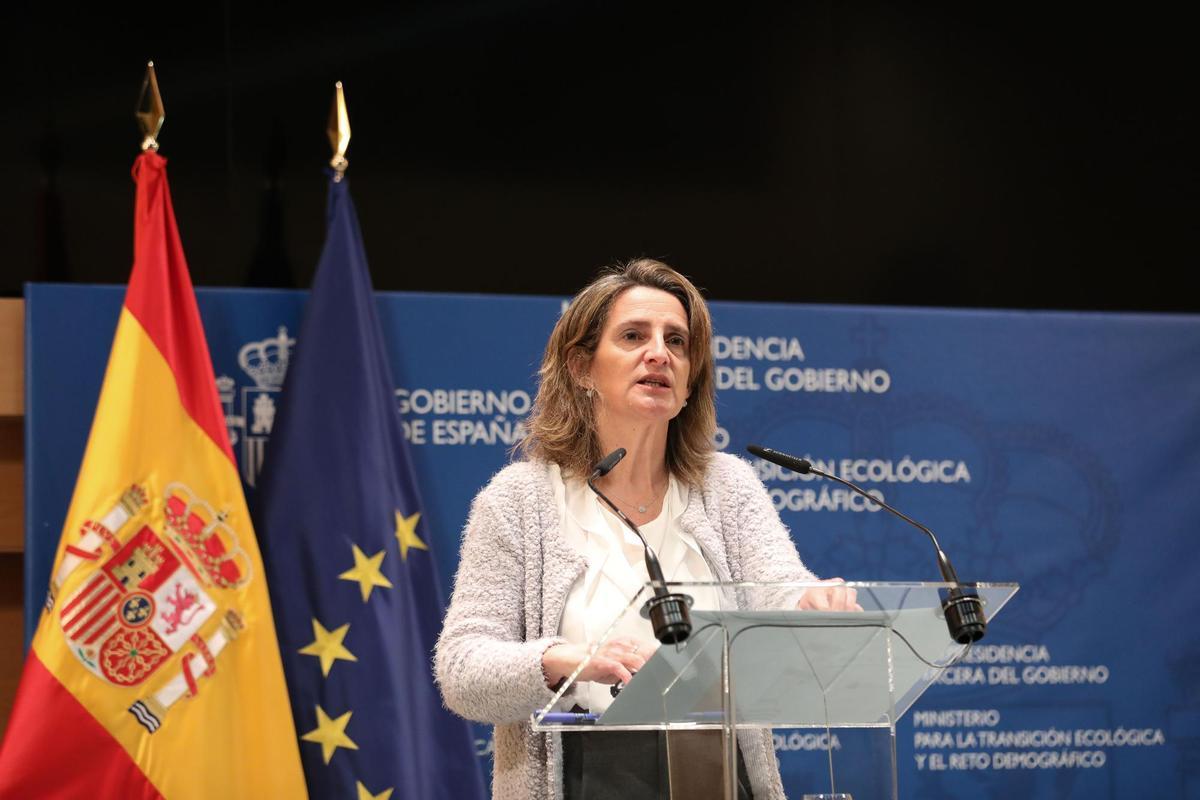 Archivo - La vicepresidenta y ministra para la Transición Ecológica y el Reto Demográfico, Teresa Ribera,