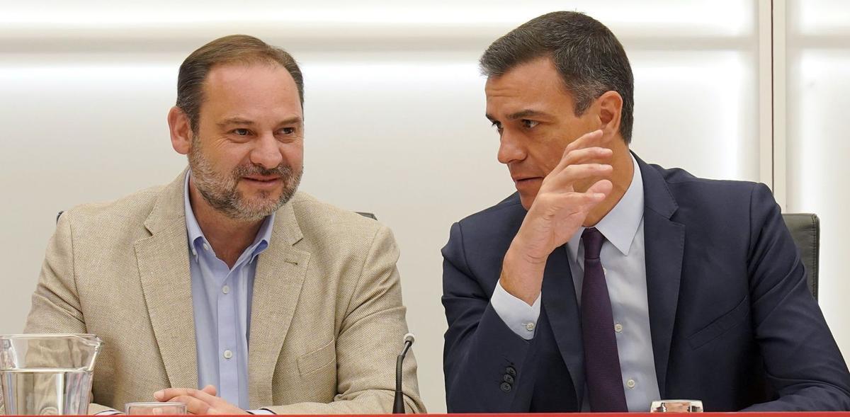 Sánchez i Ábalos van invertir una dècada per controlar el PSOE i arribar a la Moncloa