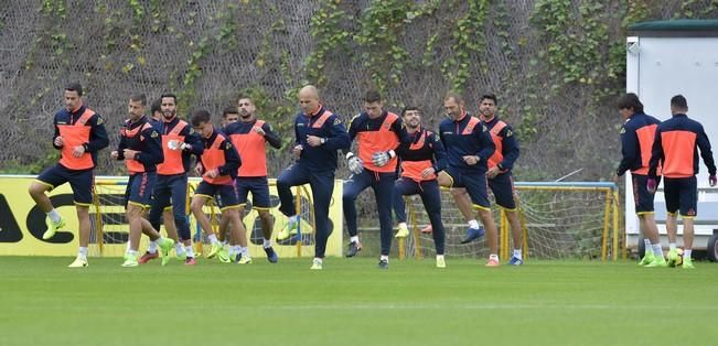 Entrenamiento de la Unión Deportiva Las Palmas ...