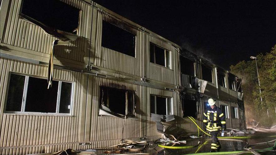 Cinco personas heridas en otro incendio en una casa de refugiados