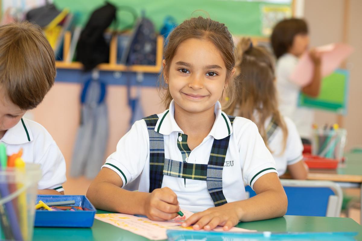 El Programa de la Escuela Primaria abarca desde los 3 hasta los 12 años