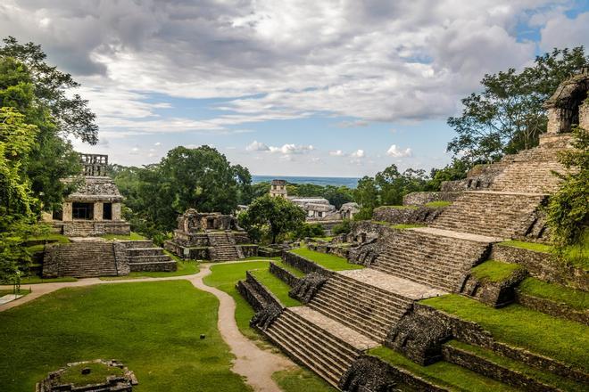 Zona Arqueológica de Palenque, México