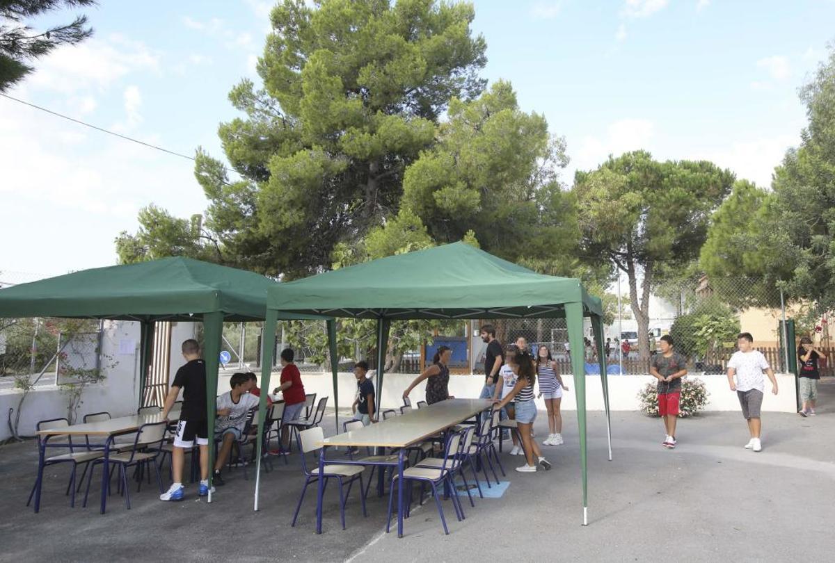 El colegio La Cañada retrasa el traslado de los alumnos a los barracones