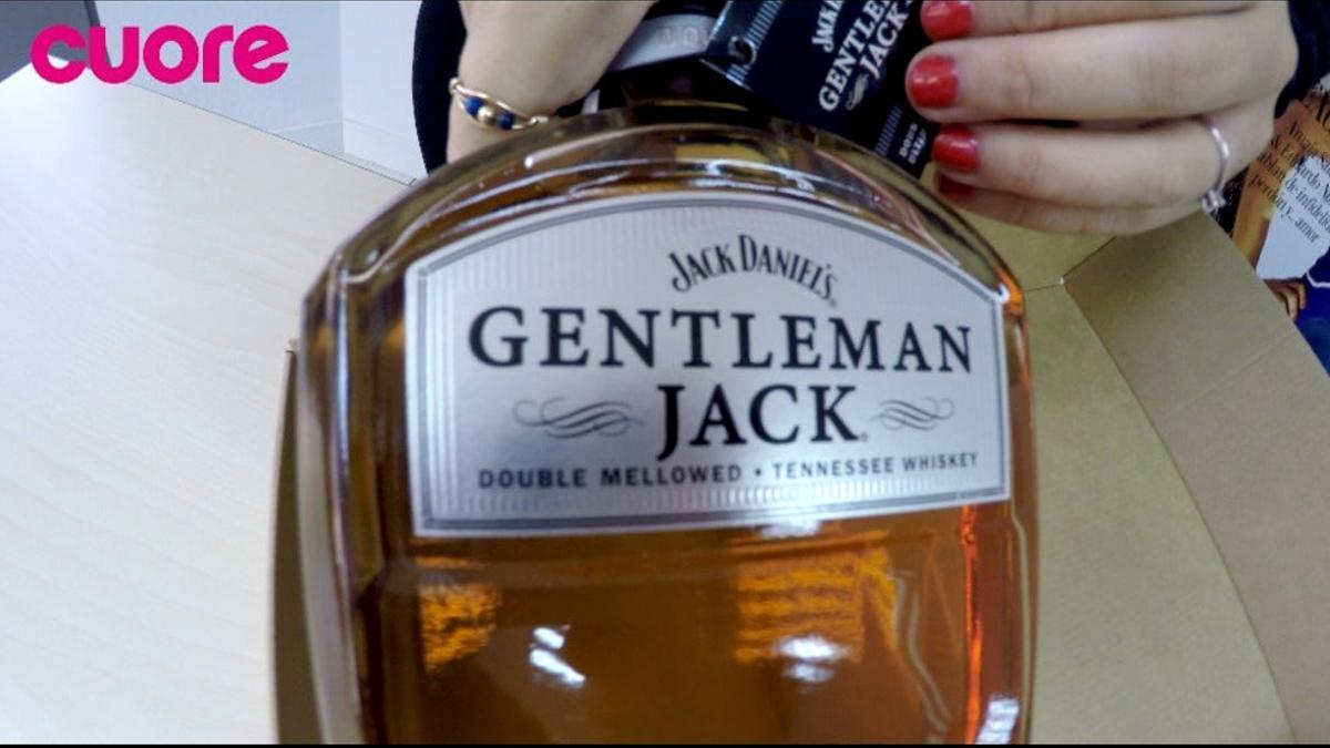 Unboxing Jack Daniels