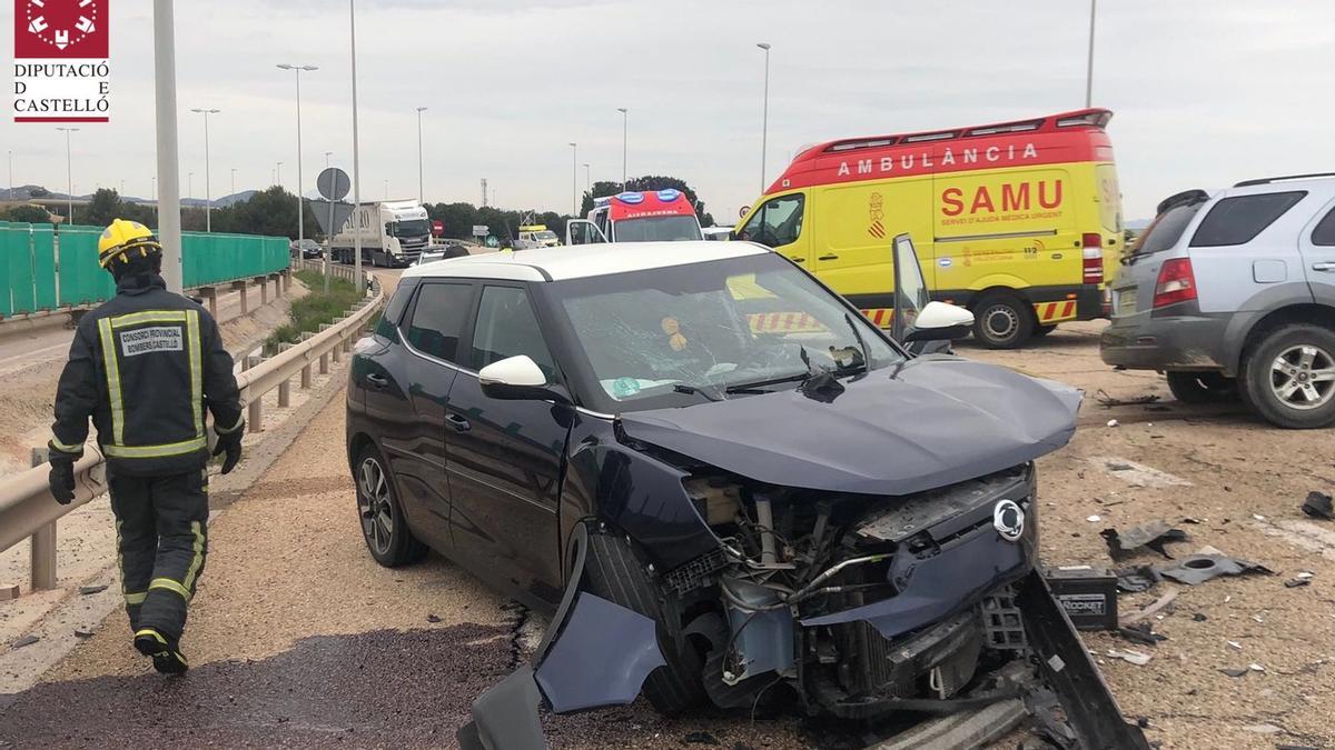 Uno de los accidentes registrados en la N-340 en Nules durante el periodo de análisis del estudio de RACE.