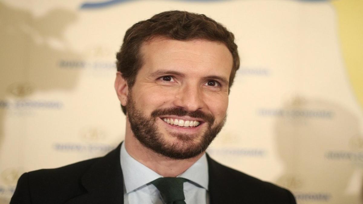 Pablo Casado y su tweet viral sobre el turismo canario