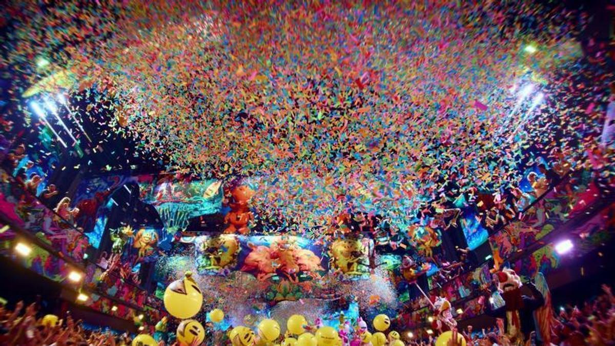 Elrow en [UNVRS].