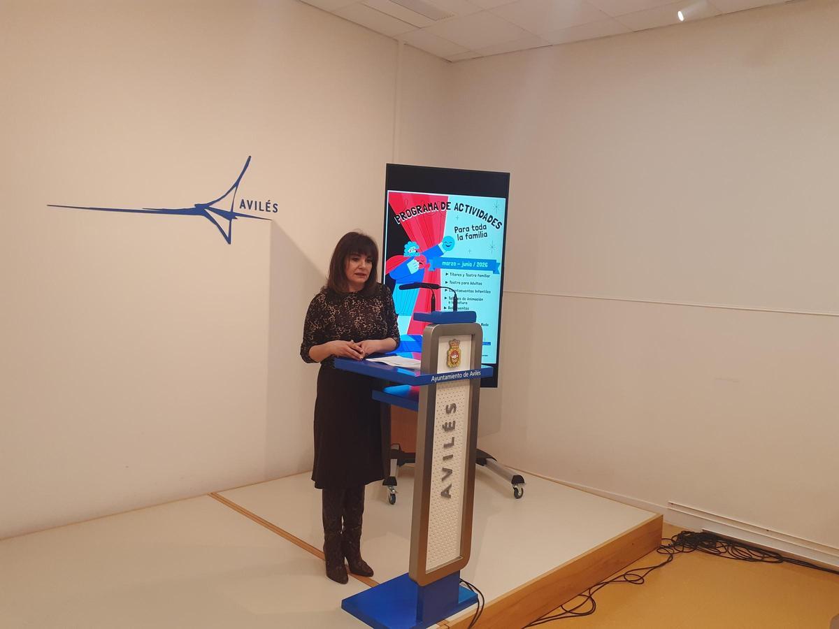 La concejala de Cultura y Festejos, Yolanda Alonso, en la presentación de la programación.