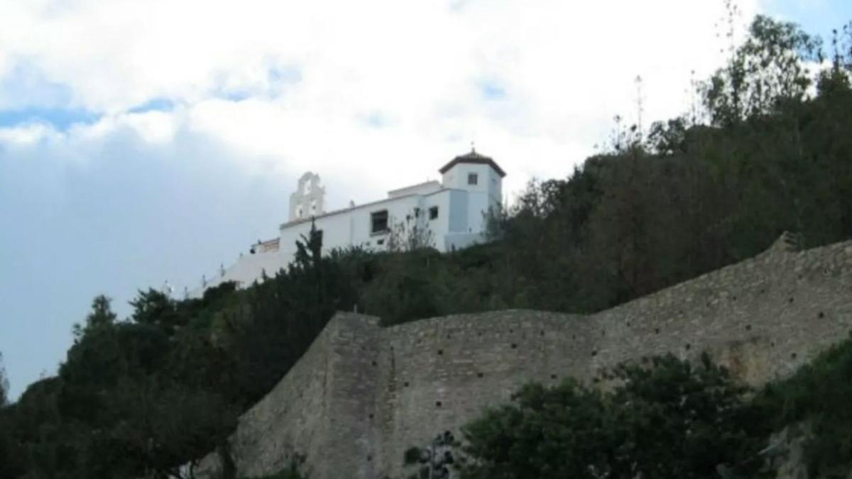 Vista del santuario cartameño de Los Remedios, un monumento protegido como BIC.