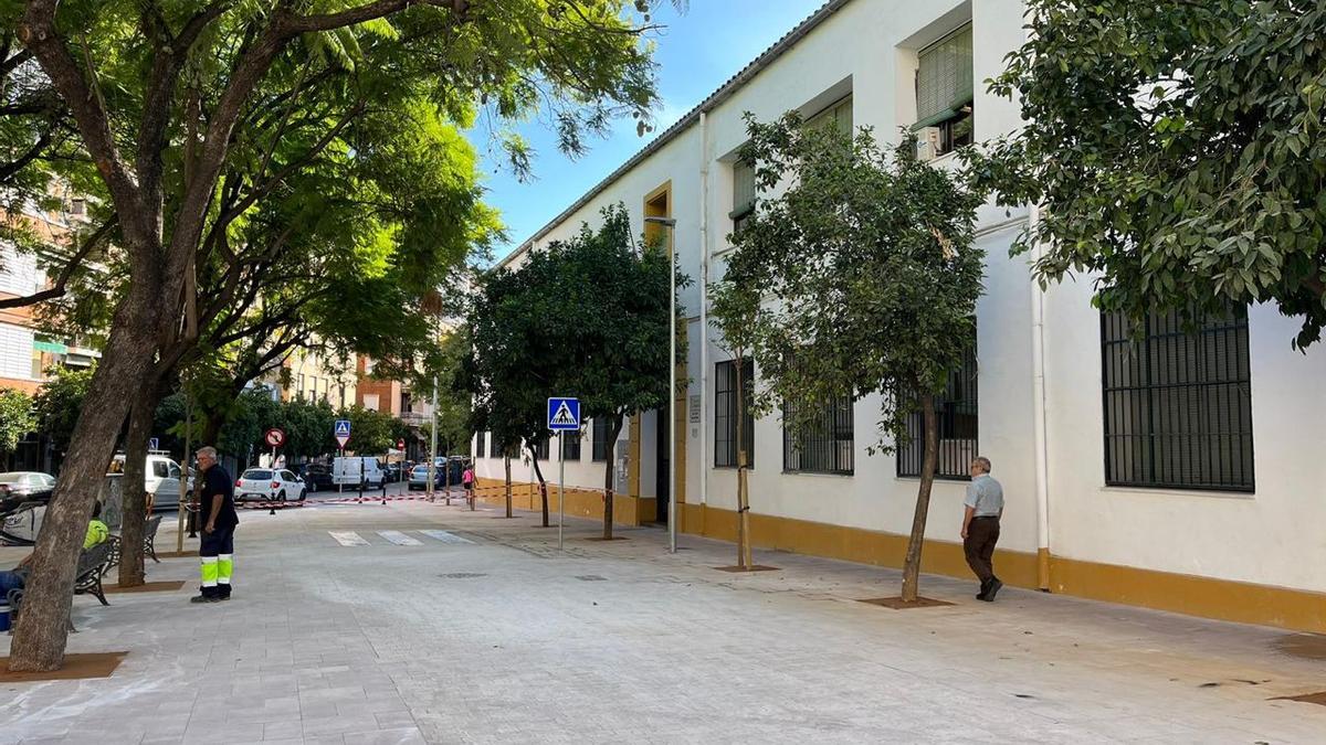 Calle Mastro Priego López tras su reforma.