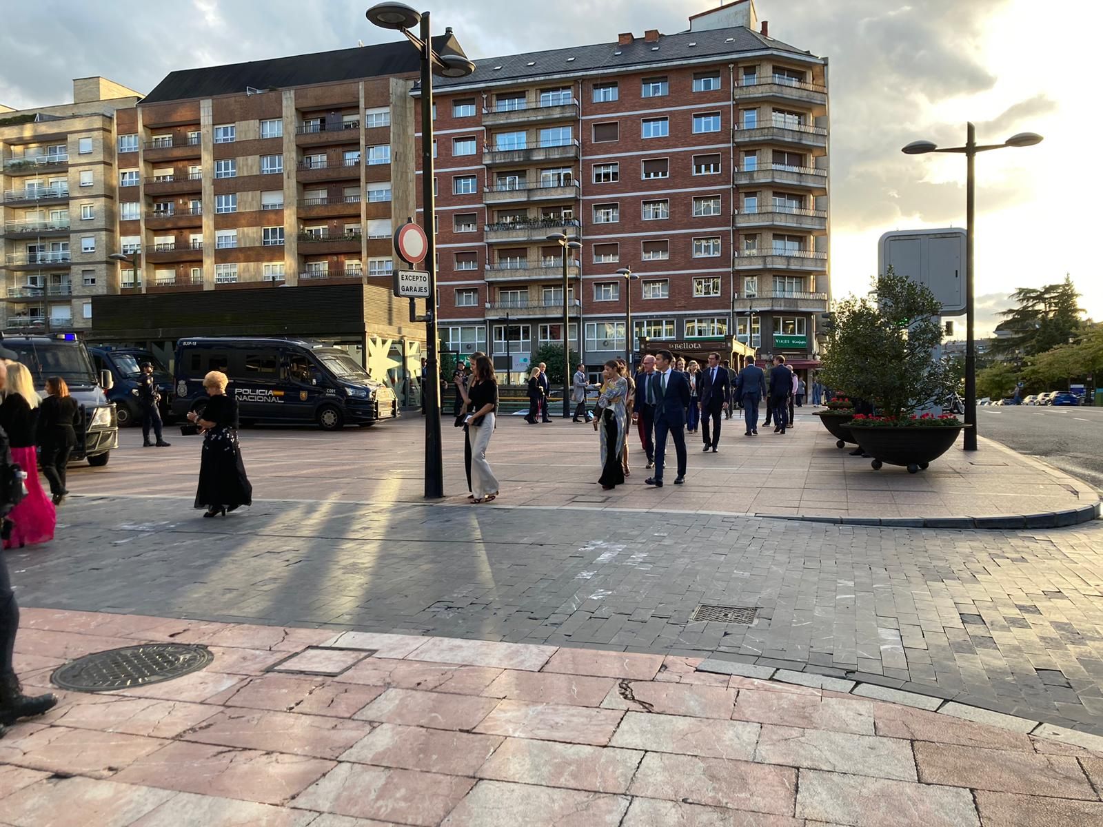 EN IMÁGENES: La Familia Real asiste en Oviedo al concierto de los premios "Princesa de Asturias"