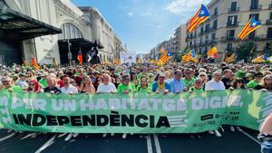 Manifestación de la Diada frente la Estació de França