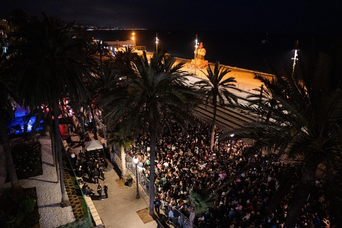 Cremada del Dimoni, drones y fuego en las fiestas de Mayo de Badalona